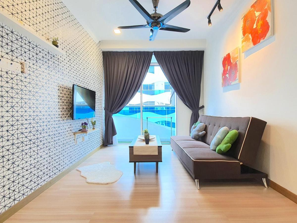 The Wave Aparthotel